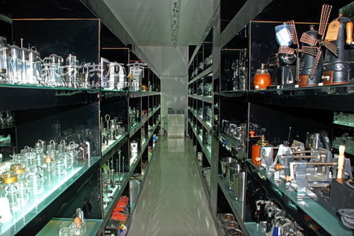 菏泽正达酒店用品 专业经销清洁用品与保健电器具制造